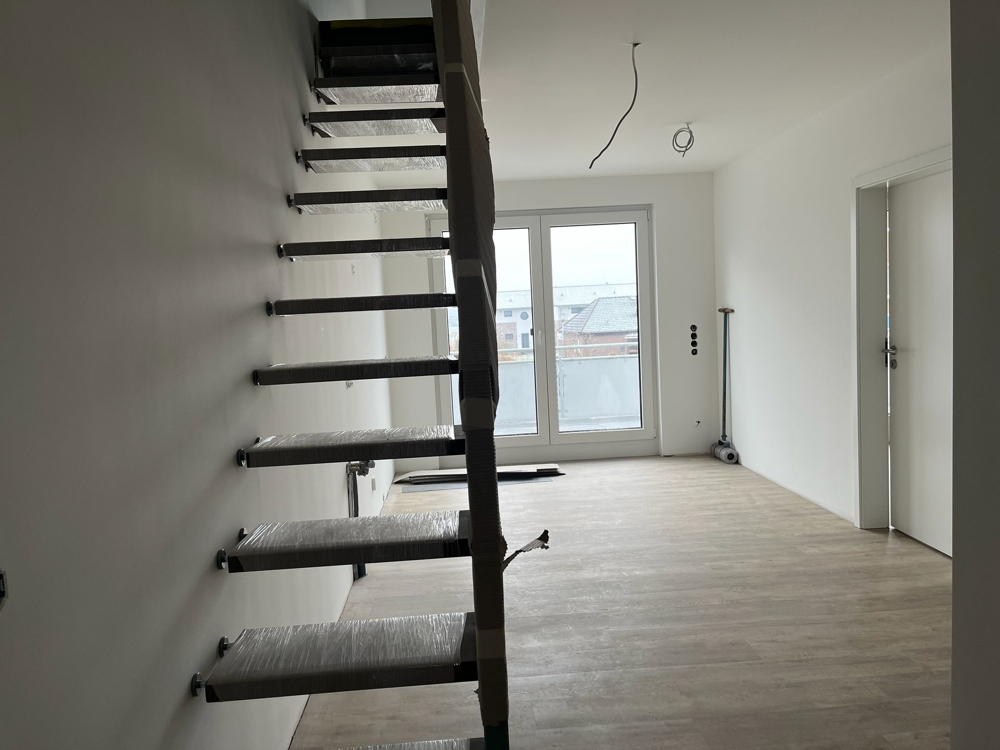 Maisonettwohnung mit großer Dachterrasse - Treppe zur Galerie-Ebene