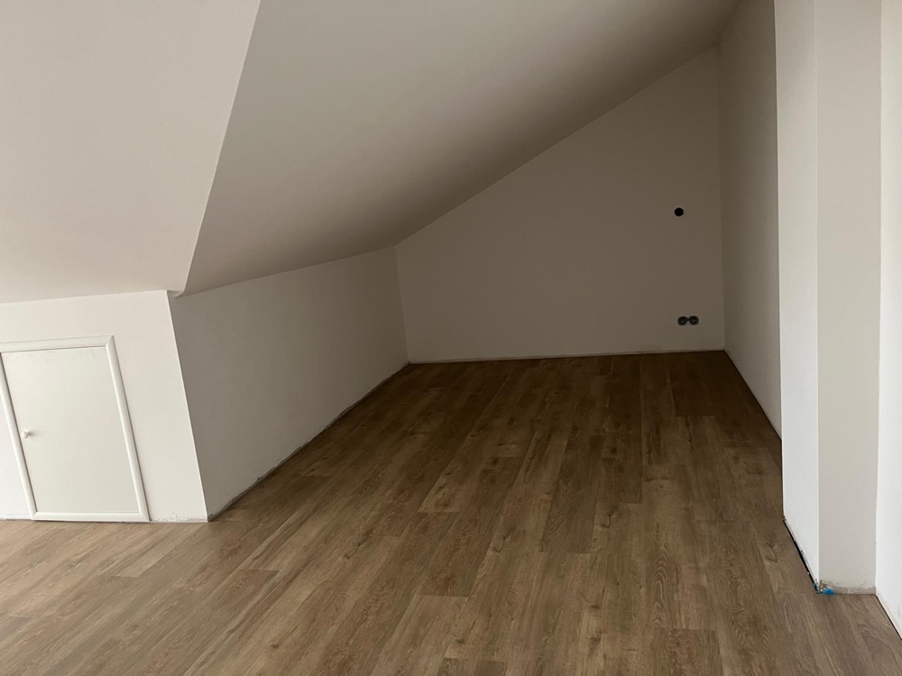 Maisonettwohnung mit großer Dachterrasse - Gemütliche Nische Studio