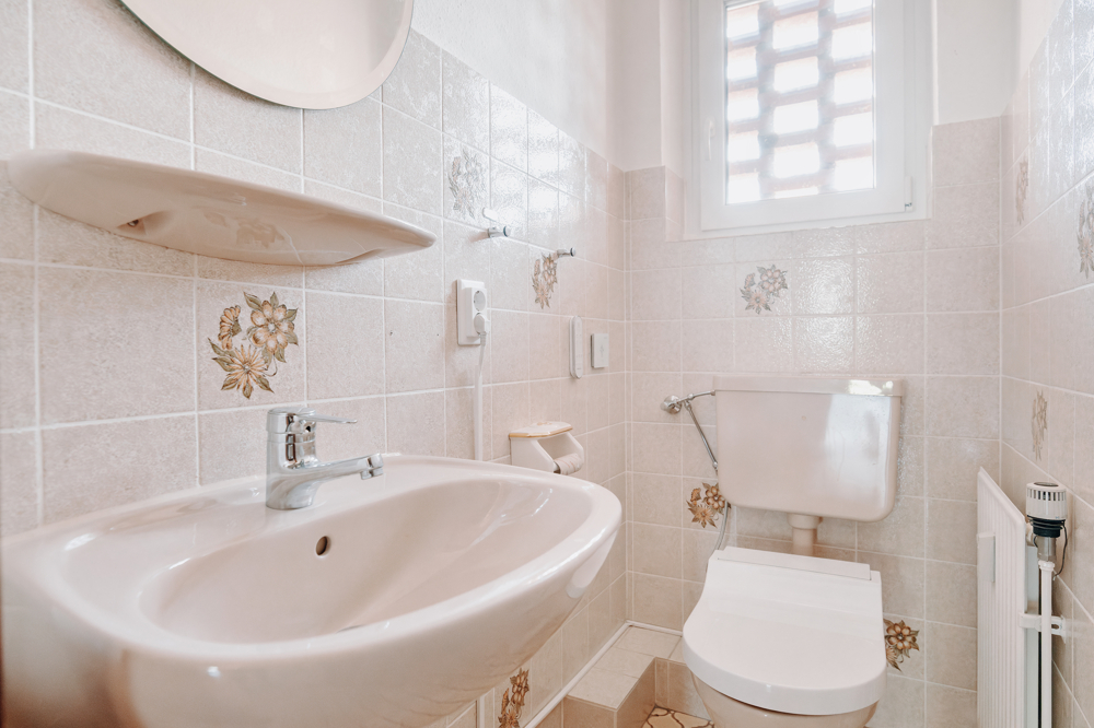Grün wohnen im Kloster Lüne - Gäste WC