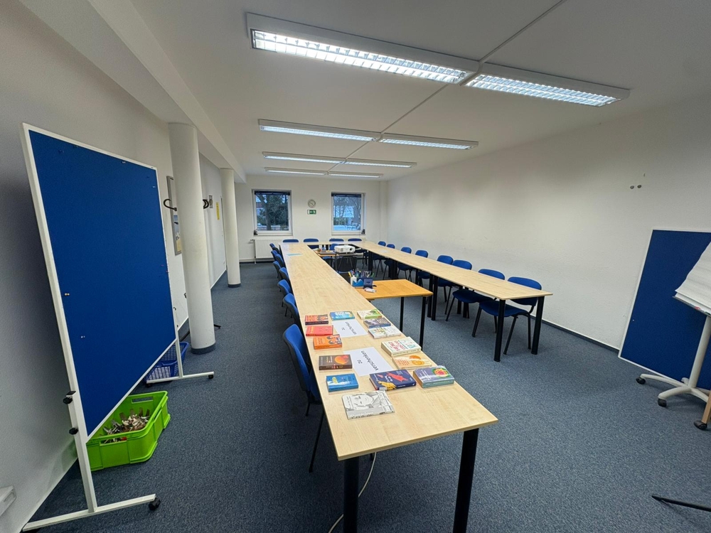 * Praxis/Bürofläche in Häcklingen * - Schulungsraum