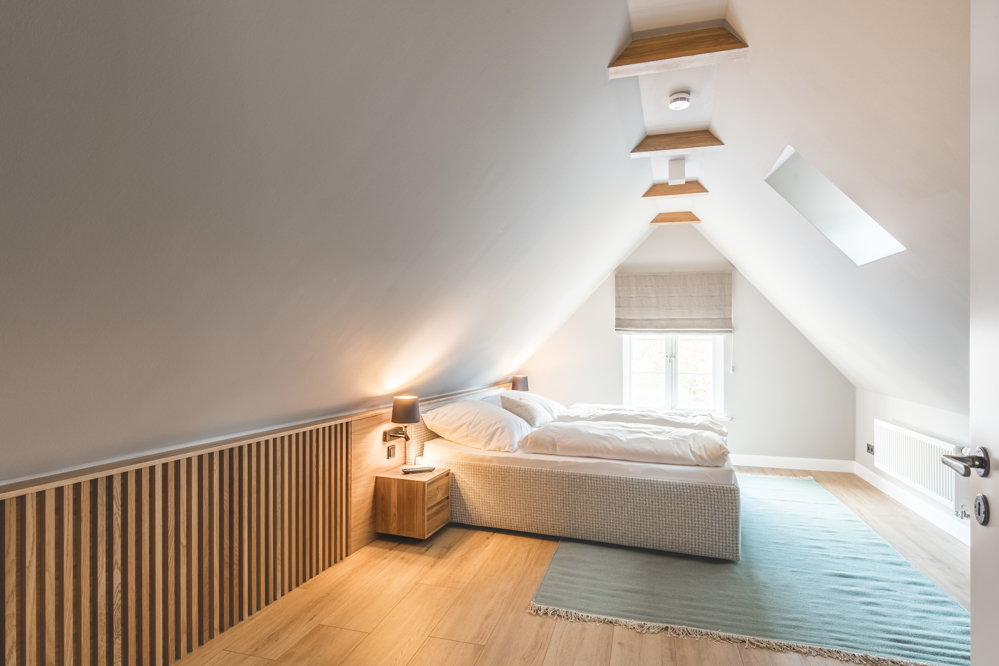 Ferienwohnung mit Stil auf Zeit zu vermieten - Schlafzimmer