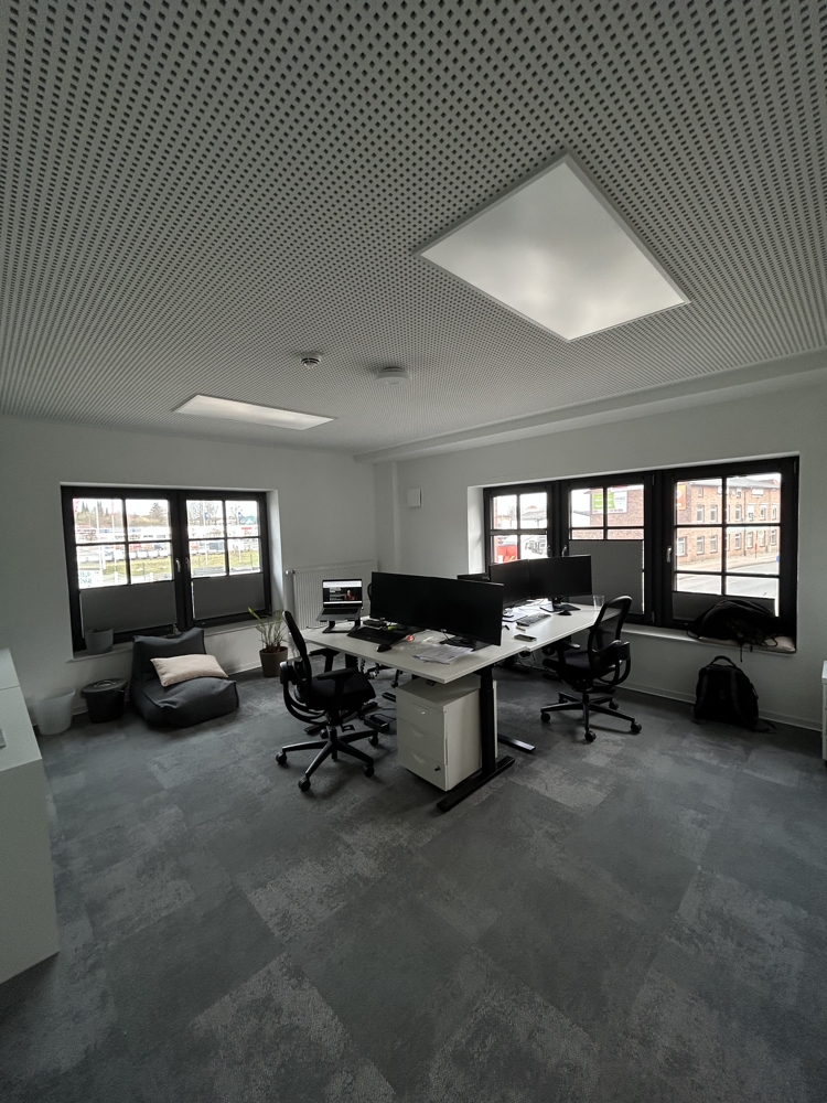 Büro- und Gewerbeflächen in der ehemaligen GARAGE Lüneburg - auch Teilmiete möglich - image00066