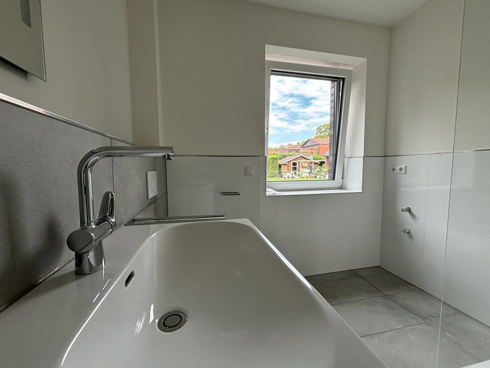 Exklusive 2,5-Zimmer-Wohnung - Duschbad