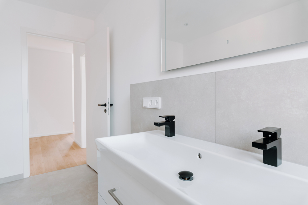 Exklusive Dachterrassenwohnung - Leben im Herzen von Volksdorf - Bad