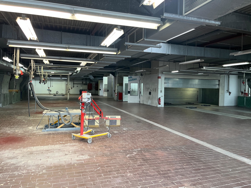 * Hallenfläche mit Büro in Lüneburg * - WhatsApp Image 2025-06-19 at 11.54.22