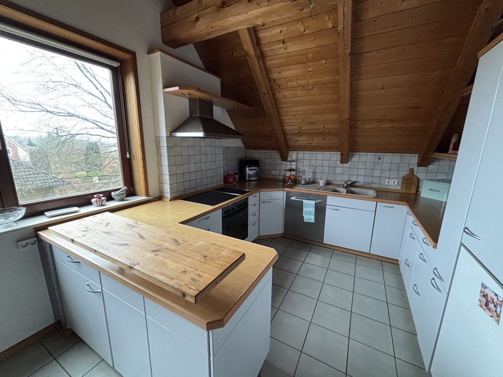 Renditestarkes Wohn- & Geschäftshaus in guter Lage von Lüneburg - Wohnung OG