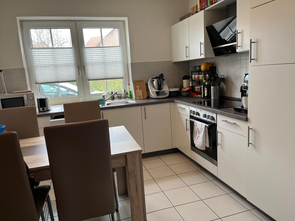 Neues Zuhause mit Balkon, Terrasse und Garten - Wohnküche