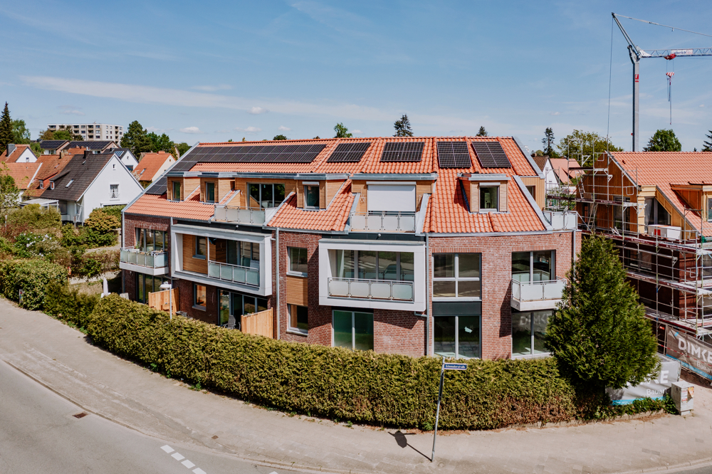 Erstbezug - Exklusive 4-Zimmer-Wohnung mit Terrasse und Gartenanteil - Kriedbarg