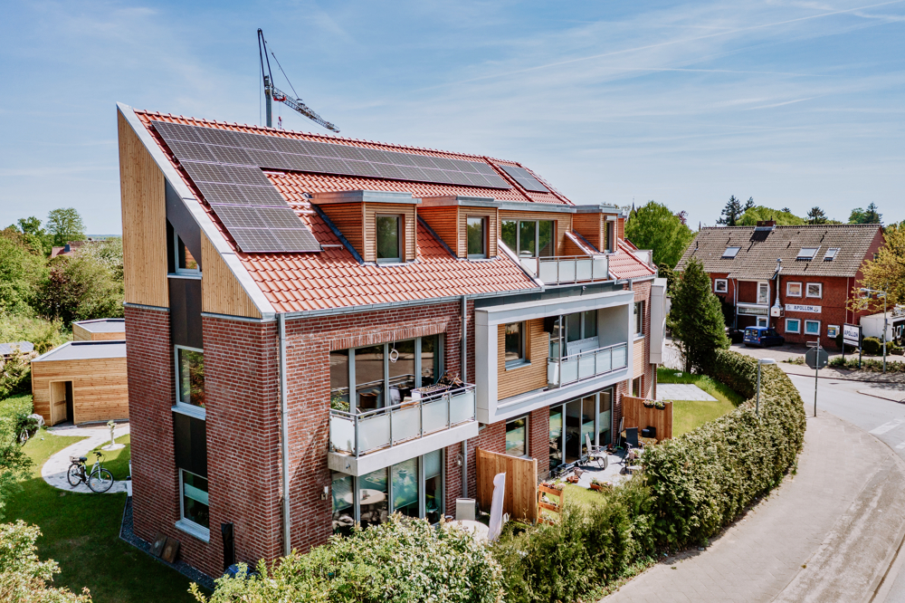 Erstbezug - Exklusive 4-Zimmer-Wohnung mit Terrasse und Gartenanteil - Kriedbarg