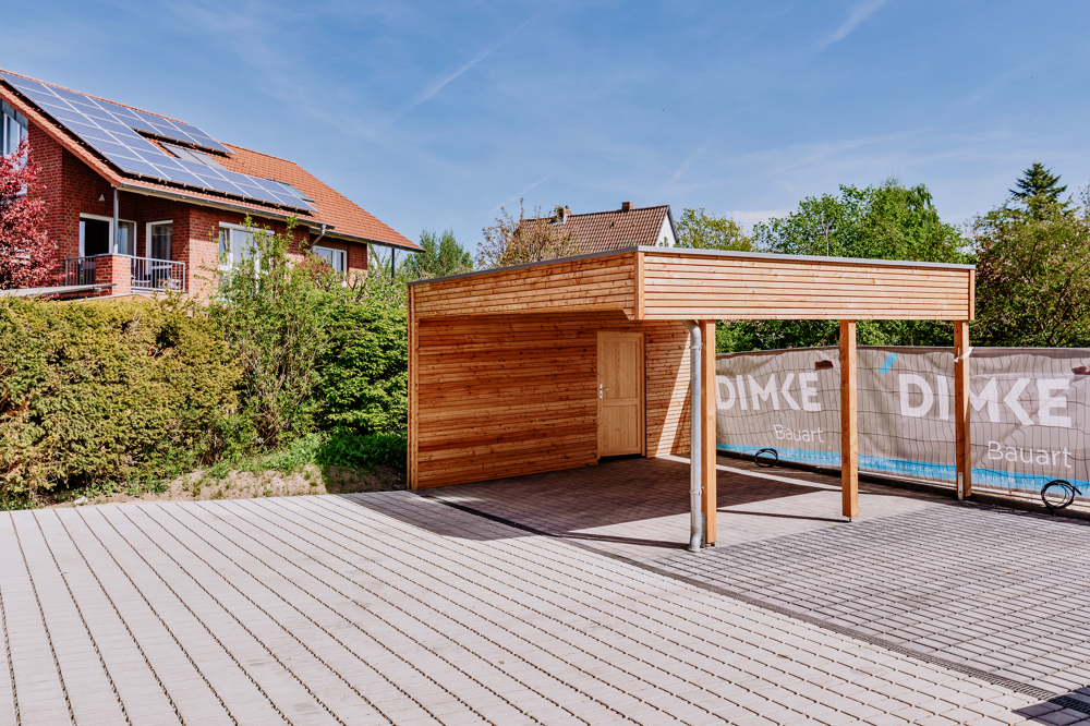 Erstbezug - Exklusive 4-Zimmer-Wohnung mit Terrasse und Gartenanteil - Stellplätze