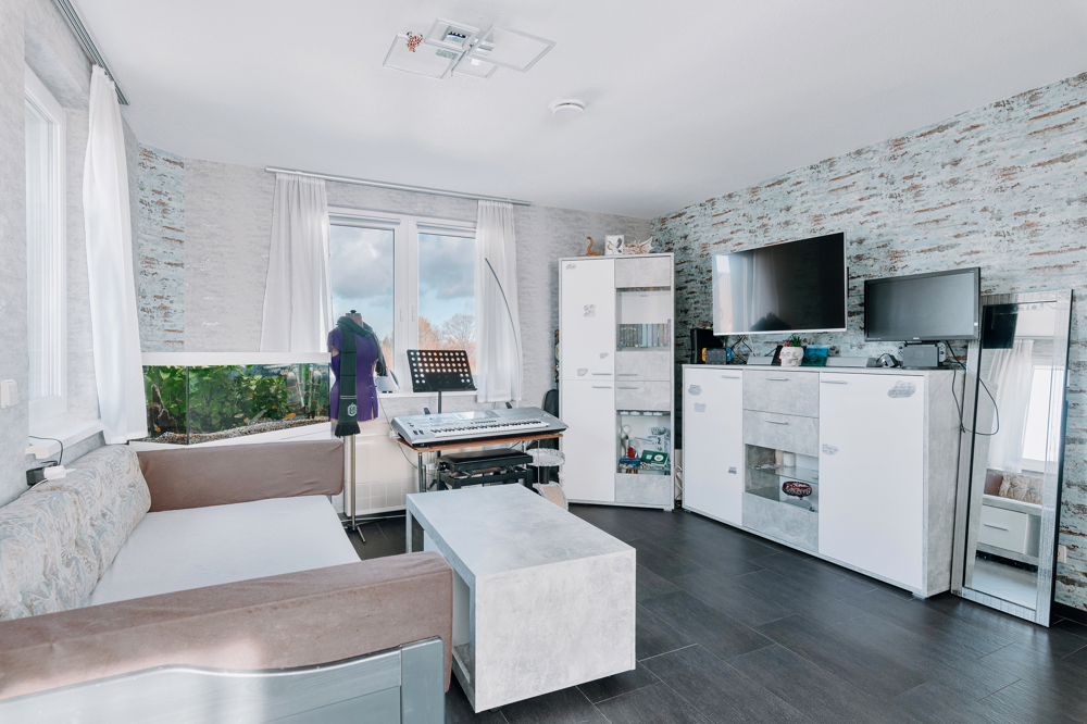 Moderne Stadtvilla mit PV, Speicher & Erdwärme - Schlafzimmer