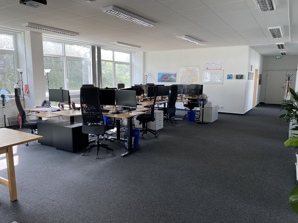 * Bürofläche in ruhiger Lage * - Bürofläche
