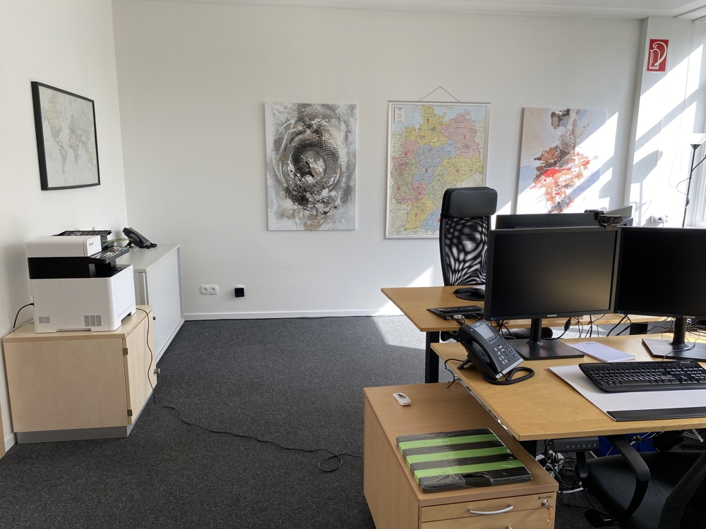 * Bürofläche in ruhiger Lage * - Bürofläche