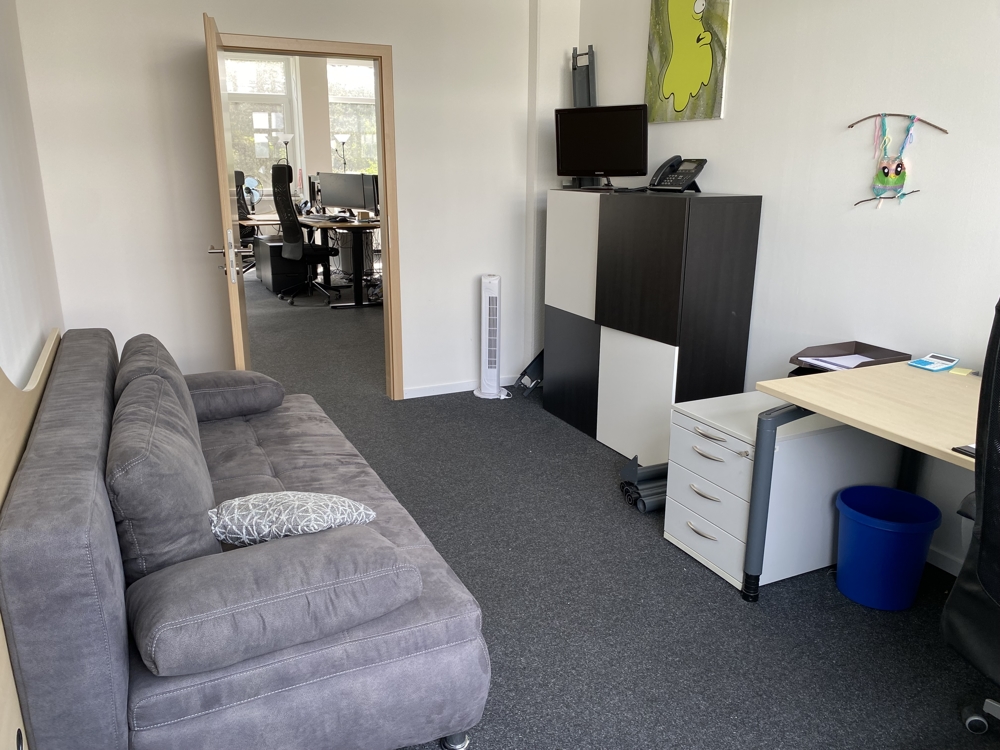 * Bürofläche in ruhiger Lage * - Bürofläche