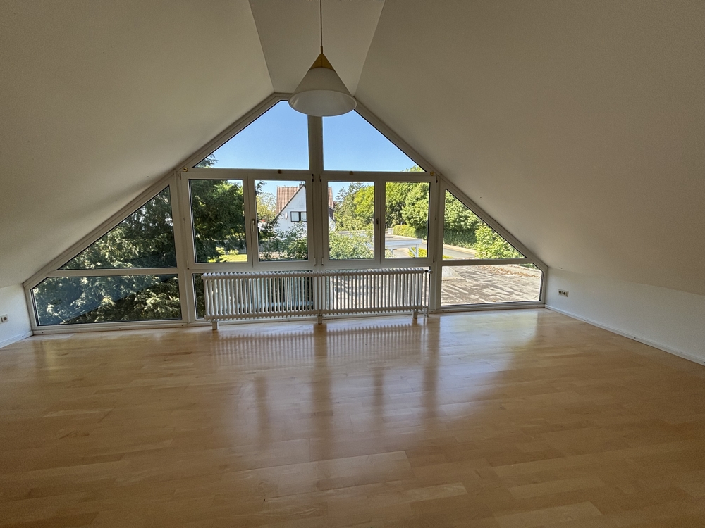 Großes Einfamilienhaus - Zimmer