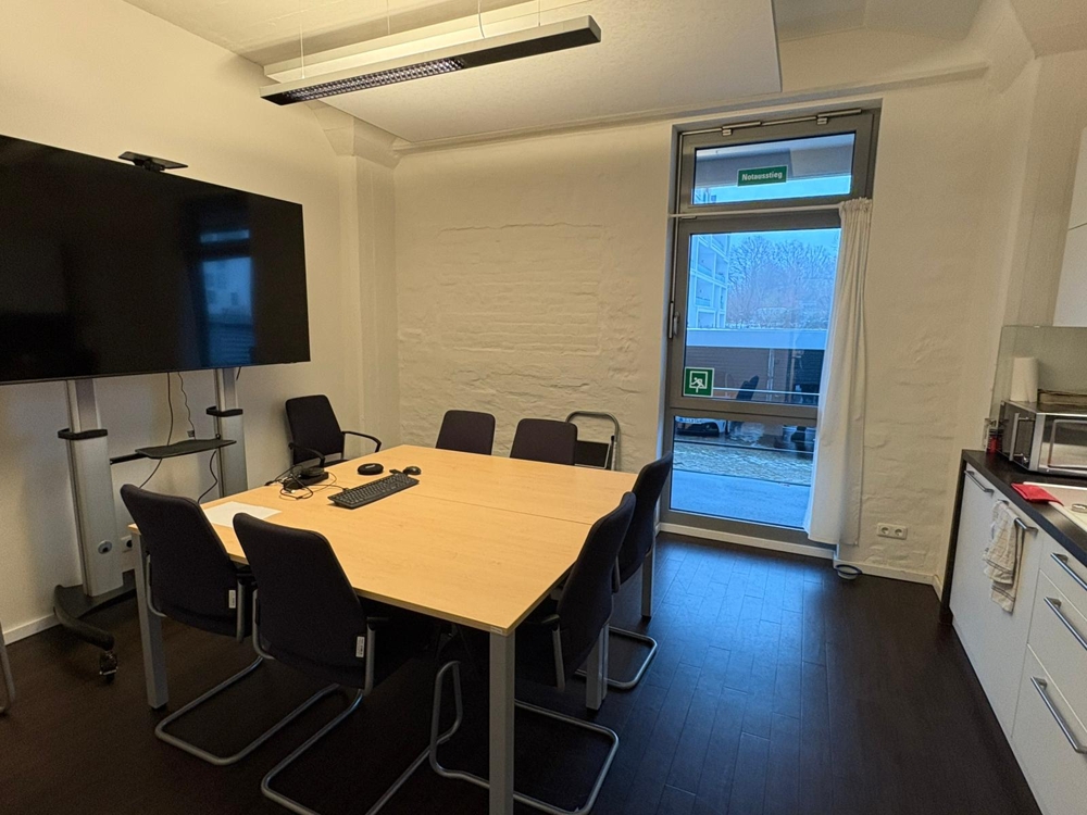 * Ihre Bürofläche im Speicherquartier! * - Büro