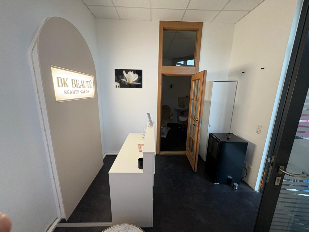 Gewerbefläche im Olympic in Adendorf - Raum 1