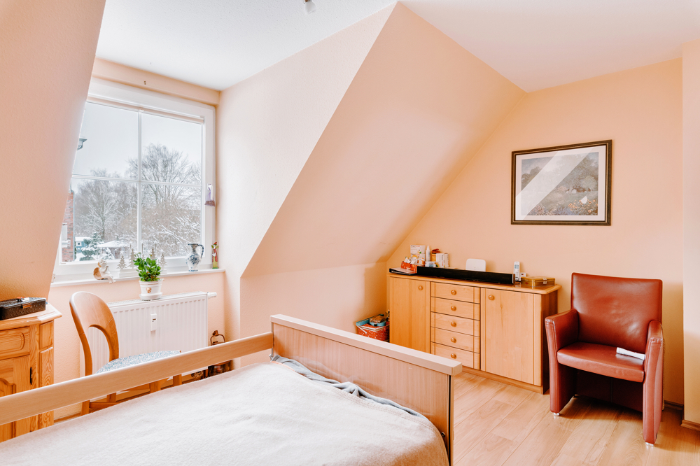 Einziehen und Wohlfühlen. Dachgeschoss-Juwel im Maisonette-Stil - Eltern