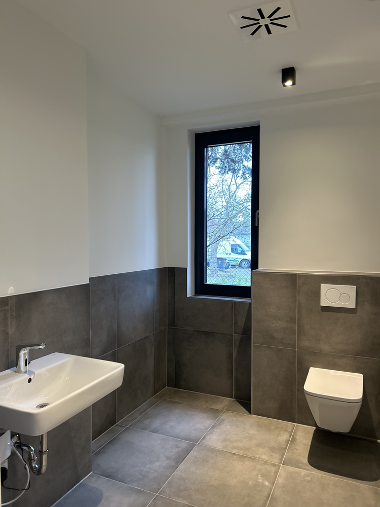 * Neubau Bürohaus in der Goseburg * - image00005