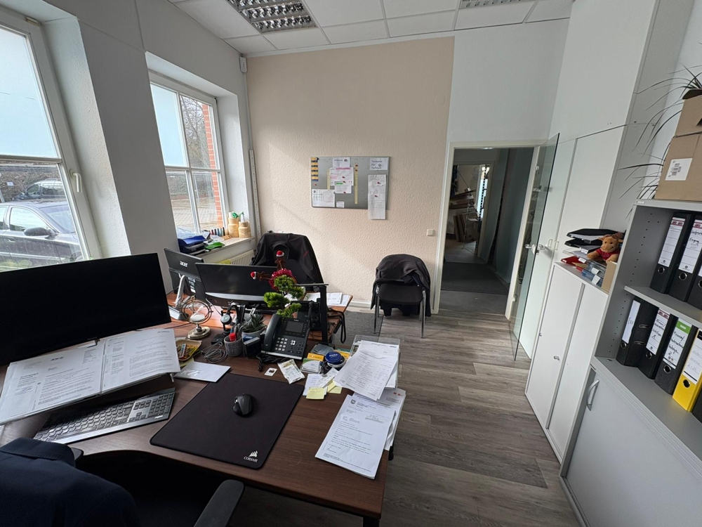 * Büro- oder Praxisfläche am St. Lambertiplatz * - 10